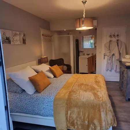 Le Clos Des Romarins