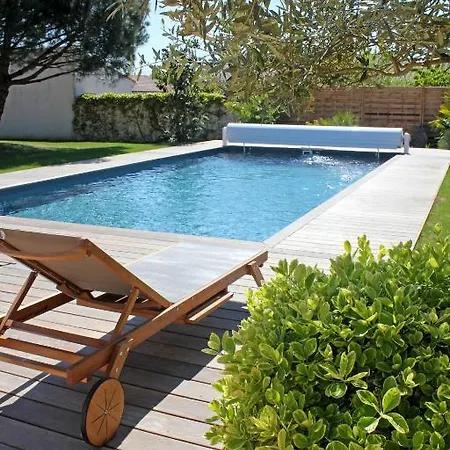 Le Clos Des Romarins