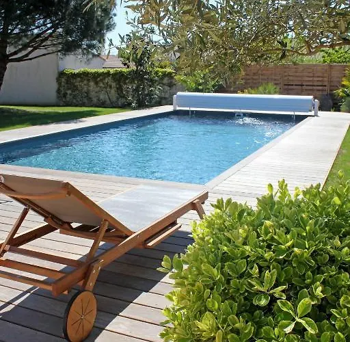 Le Clos Des Romarins